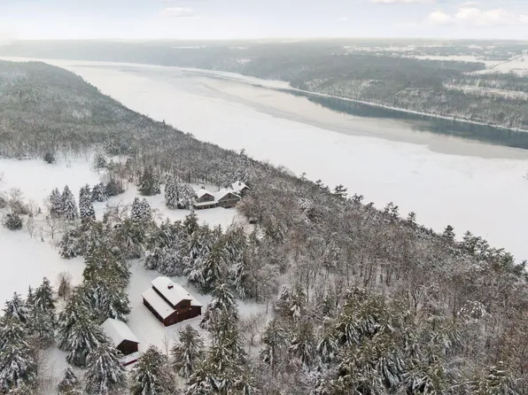 W12566 770th Ave, River Falls, WI 54022