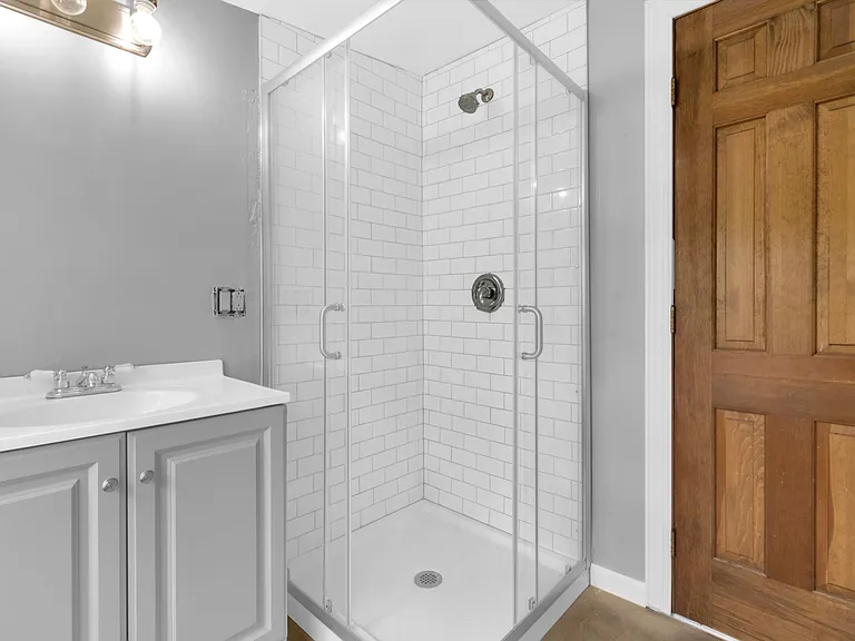 142 Stevenson Blvd — Photo 19
