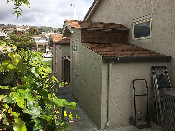 3rd image of 2757 Henessy Dr