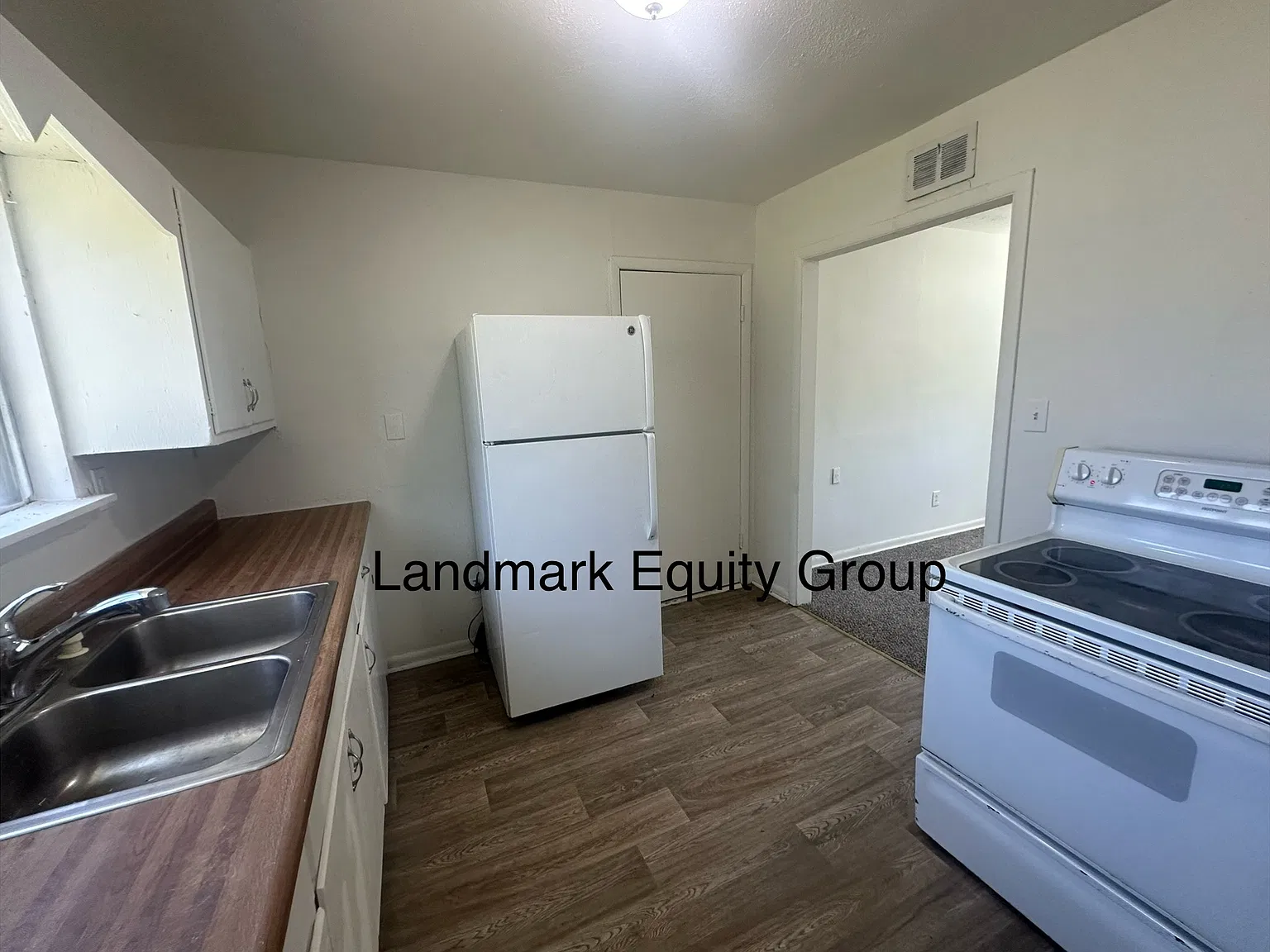3 bed, 1000 sqft, $1,350 — Photo 4