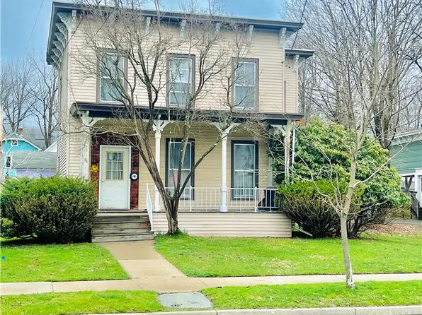 38 Grove St, Oneonta, NY 13820
