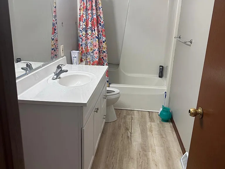 6817 Park Ridge Dr — Photo 14