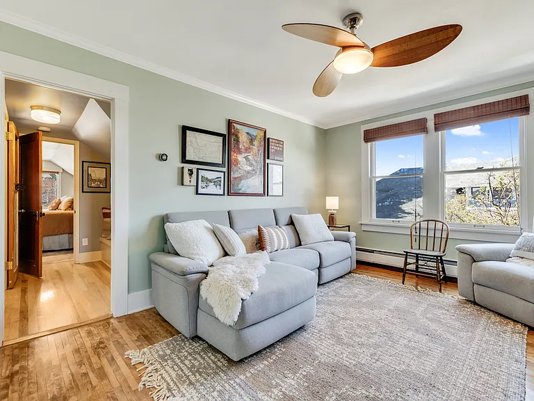 303 E Olive St #2 — Photo 9