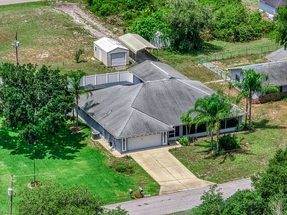 4th image of 260 Tangerine Rd