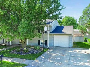 2415 33rd St, Columbus, NE 68601
