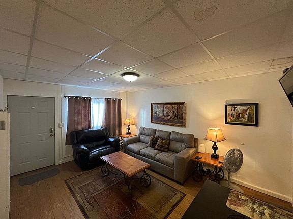 4th image of 1001 6th Ave N APT 1