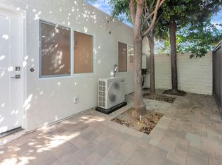 421 Vista Roma #1/2, Newport Beach, CA 92660