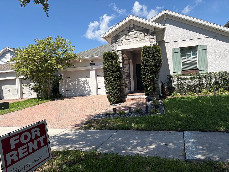 2nd image of 9922 Magnolia Woods Blvd