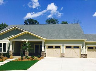2234 Paddlers Cove Dr #75, Lake Wylie, SC 29710
