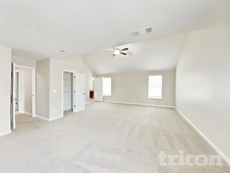 3131 Berthas Overlook — Photo 10