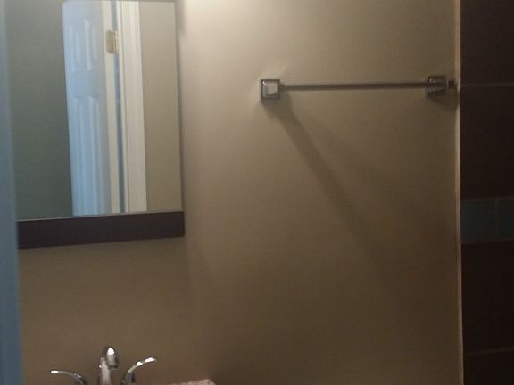 5th image of 30 E Linwood Blvd APT 204