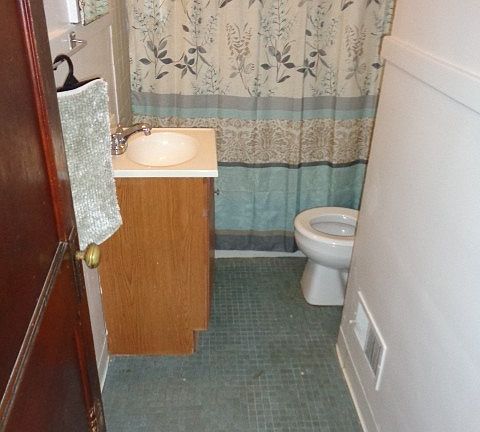 5th image of 415-417 E 15th Ave #415