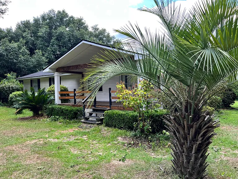 1005 Kirby Dr — Photo 3