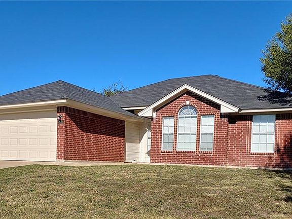 3rd image of 4203 Telluride Dr