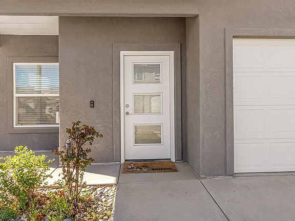 3rd image of 401 Roberts Rd