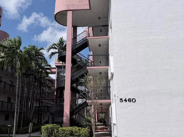 (undisclosed Address), Hialeah, FL 33016