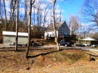 1095 Sunset Cir, Newport, TN 37821