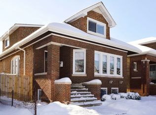 5711 W Dakin St, Chicago, IL 60634