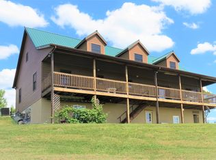 696 Township Road 218, Richmond, OH 43944