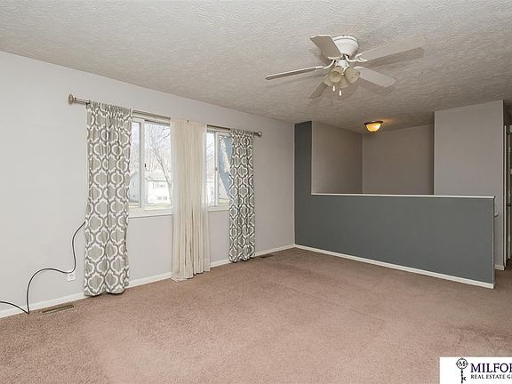 5th image of 7609 Park View Blvd