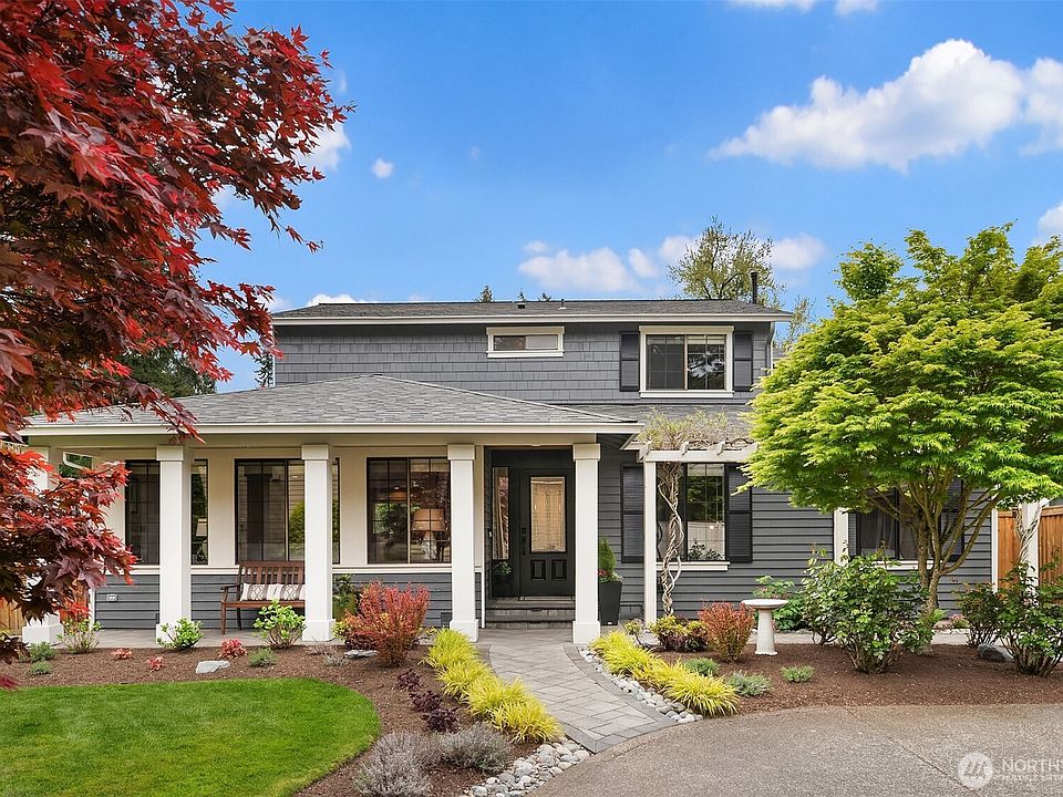 1st image of 1617 216th Avenue NE