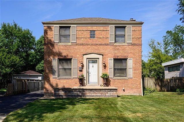 1st image of 2538 Westbrook Dr