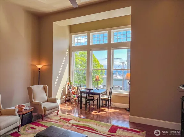 830 Water Street #302, Port Townsend, WA 98368