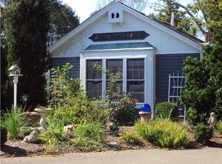 81-B Commerce St, Clinton, CT 06413