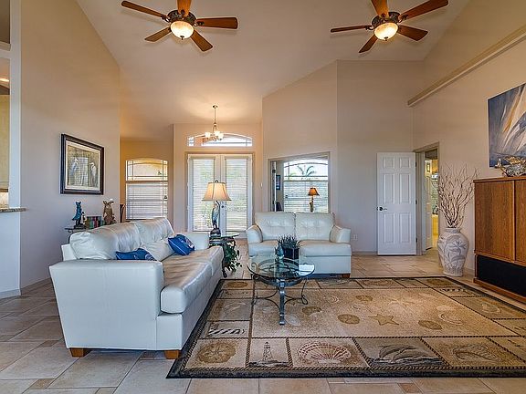 4th image of 3316 Surfside Blvd