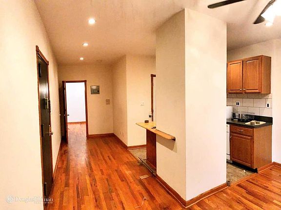 2nd image of 805 8th Ave #1