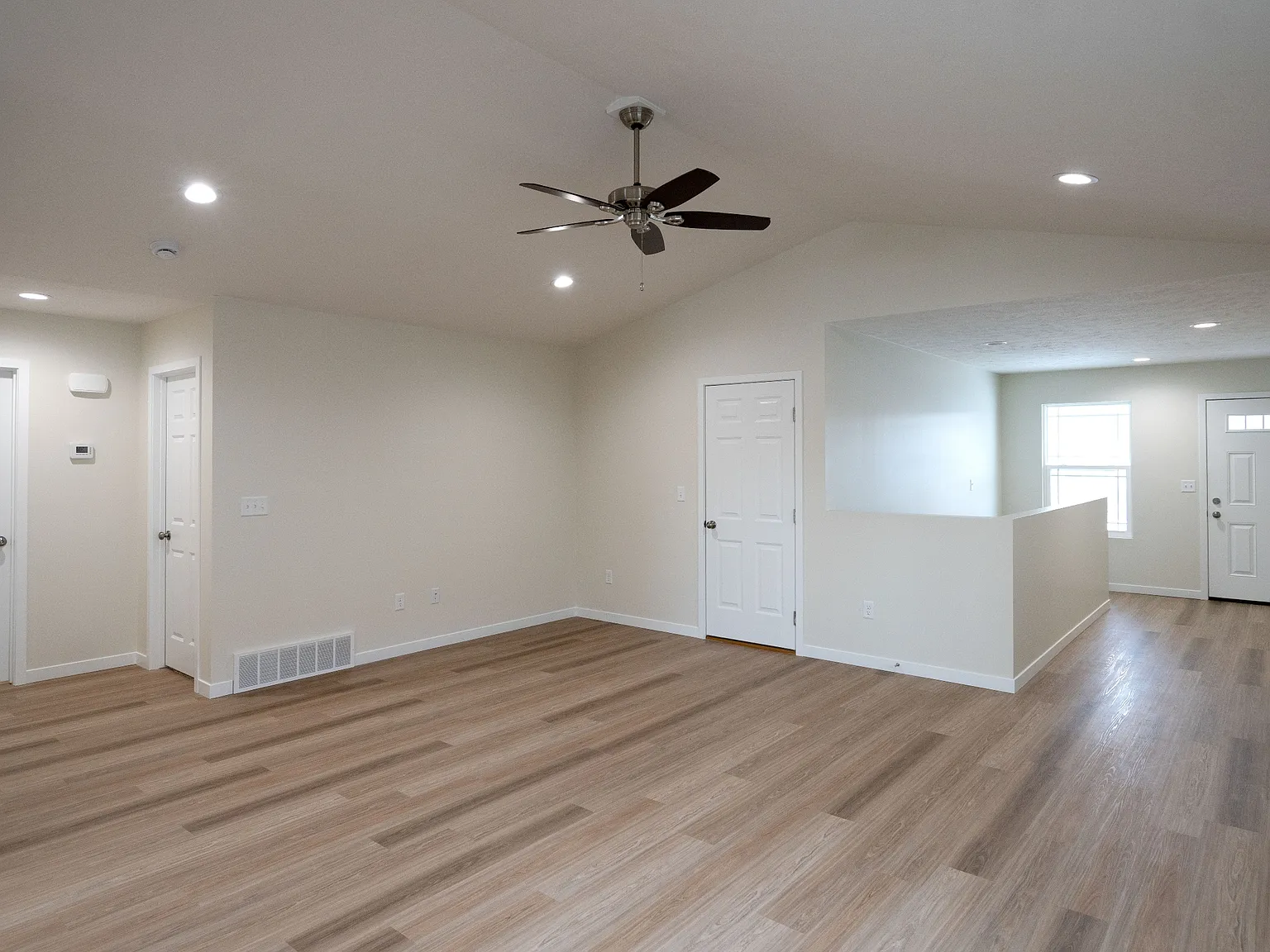 4321 Dawn Street - 1 — Photo 2