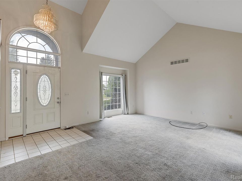 750 Clairpointe Woods Dr, photo 13