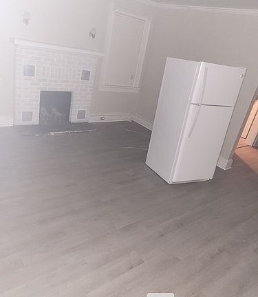 5th image of 1430 Parker Ave