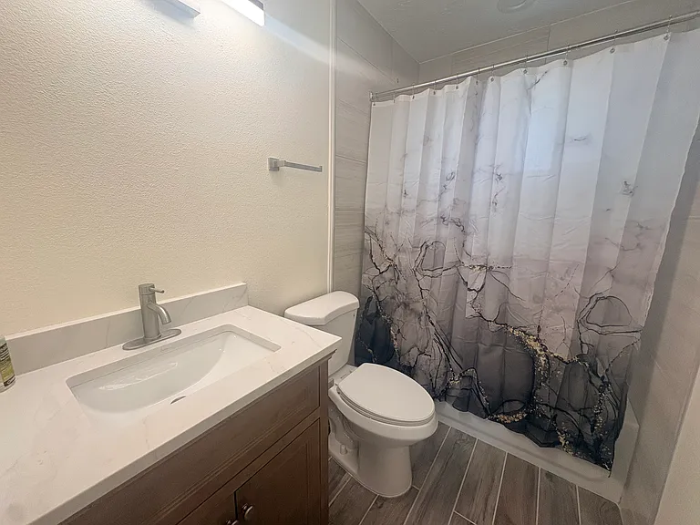 8413 Gutierrez Rd NE #B — Photo 5