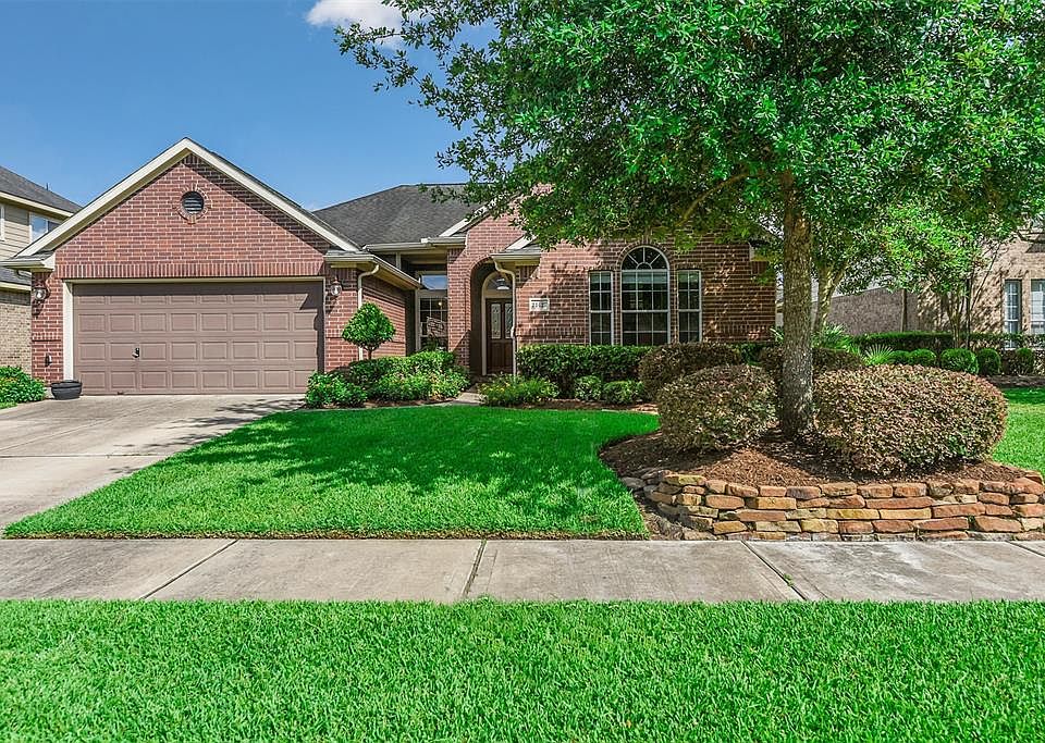 2nd image of 21427 Bedias Creek Dr