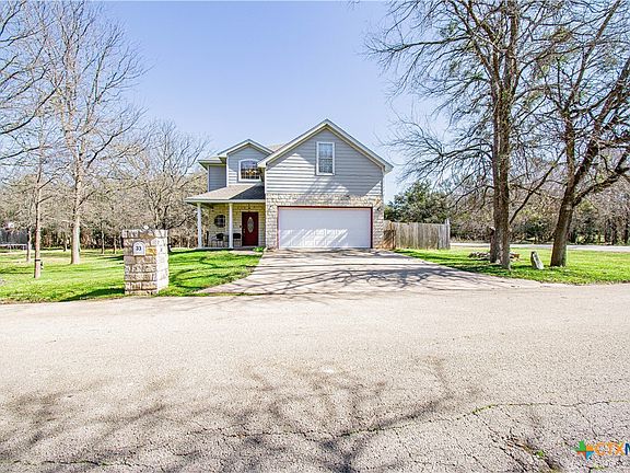 2nd image of 33 Armadillo Cir