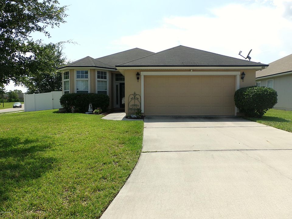 1st image of 2898 Cross Creek Dr