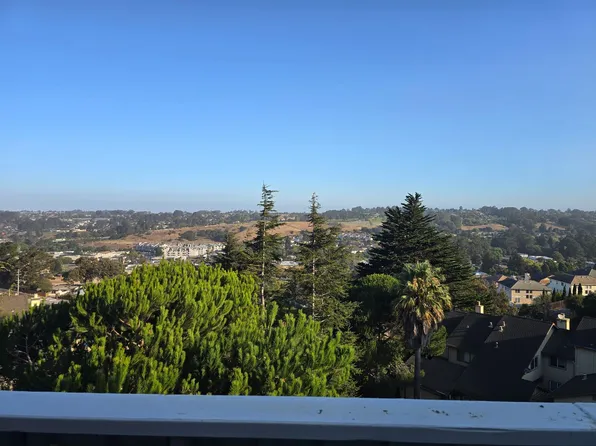 21 Dove Ln, Richmond, CA 94803