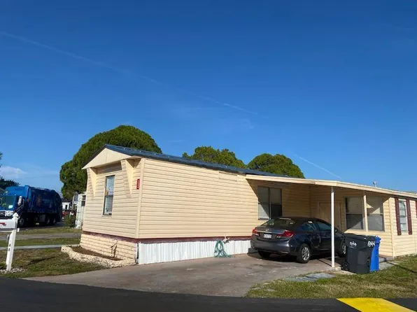 1344 Autumn Dr, Tampa, FL 33613