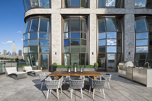 Sold by Corcoran | media 3