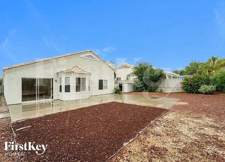 3620 W Bellewood Pl — Photo 15