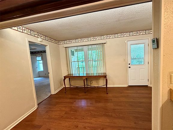 5th image of 2030 Sycamore St