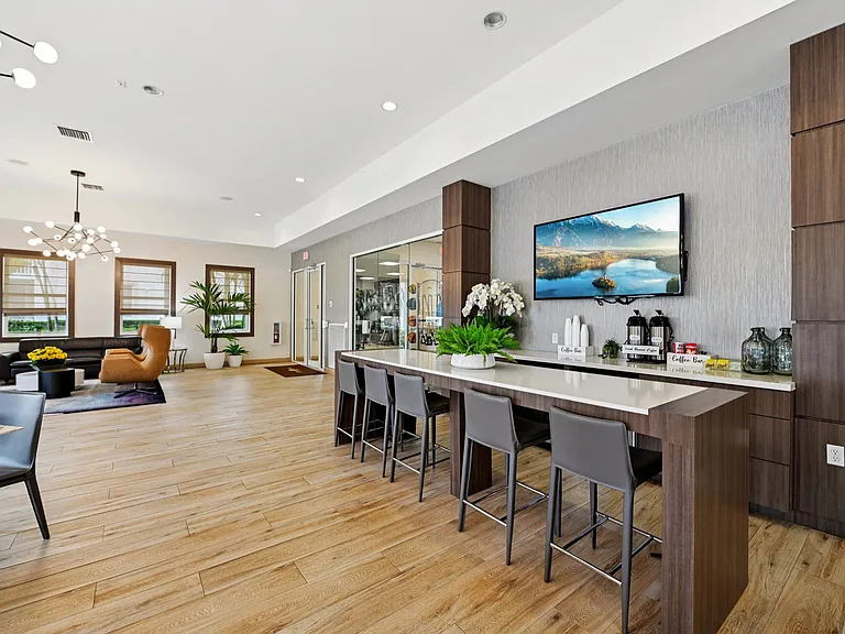 Gran Vista at Doral — Photo 23