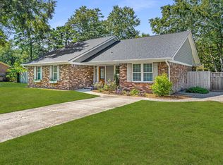 1247 Oxbow Dr, Charleston, SC 29412