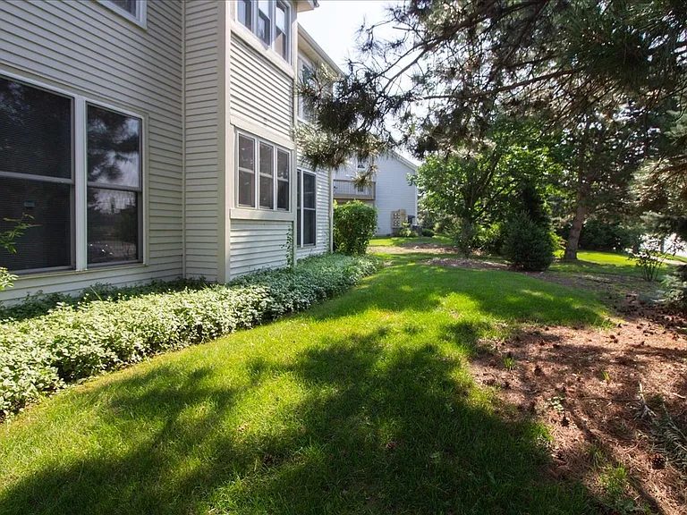 1216 Tennyson Ln #1216 — Photo 19