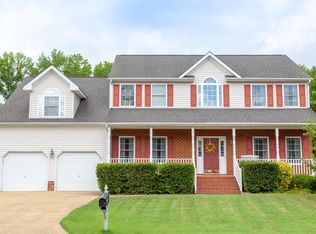404 Brentmeade Dr, Yorktown, VA 23693