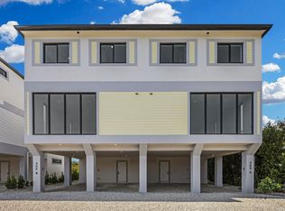 400 101st St #B, Marathon, FL 33050