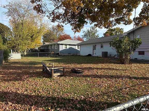 3rd image of 428 Pendik Rd