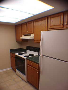 2nd image of 1250 Black Oak Dr