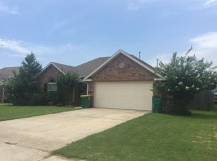 4674 Sadie St, Springdale, AR 72762